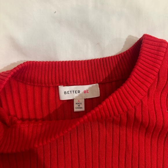 Red Ribbed High Neck Short Sleeve Tee Size Small - Picture 2 of 3